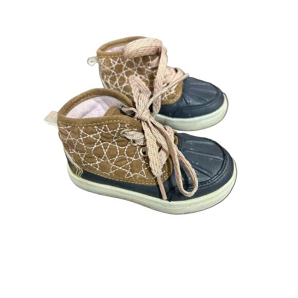 Osh Kosh Bgosh toddler shoes size‎ 5 - Picture 1 of 9